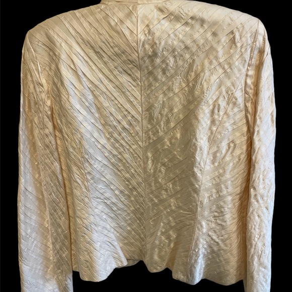 NWT Flores & Flores Silk Evening Jacket from Neiman-Marcus - Picture 3 of 6
